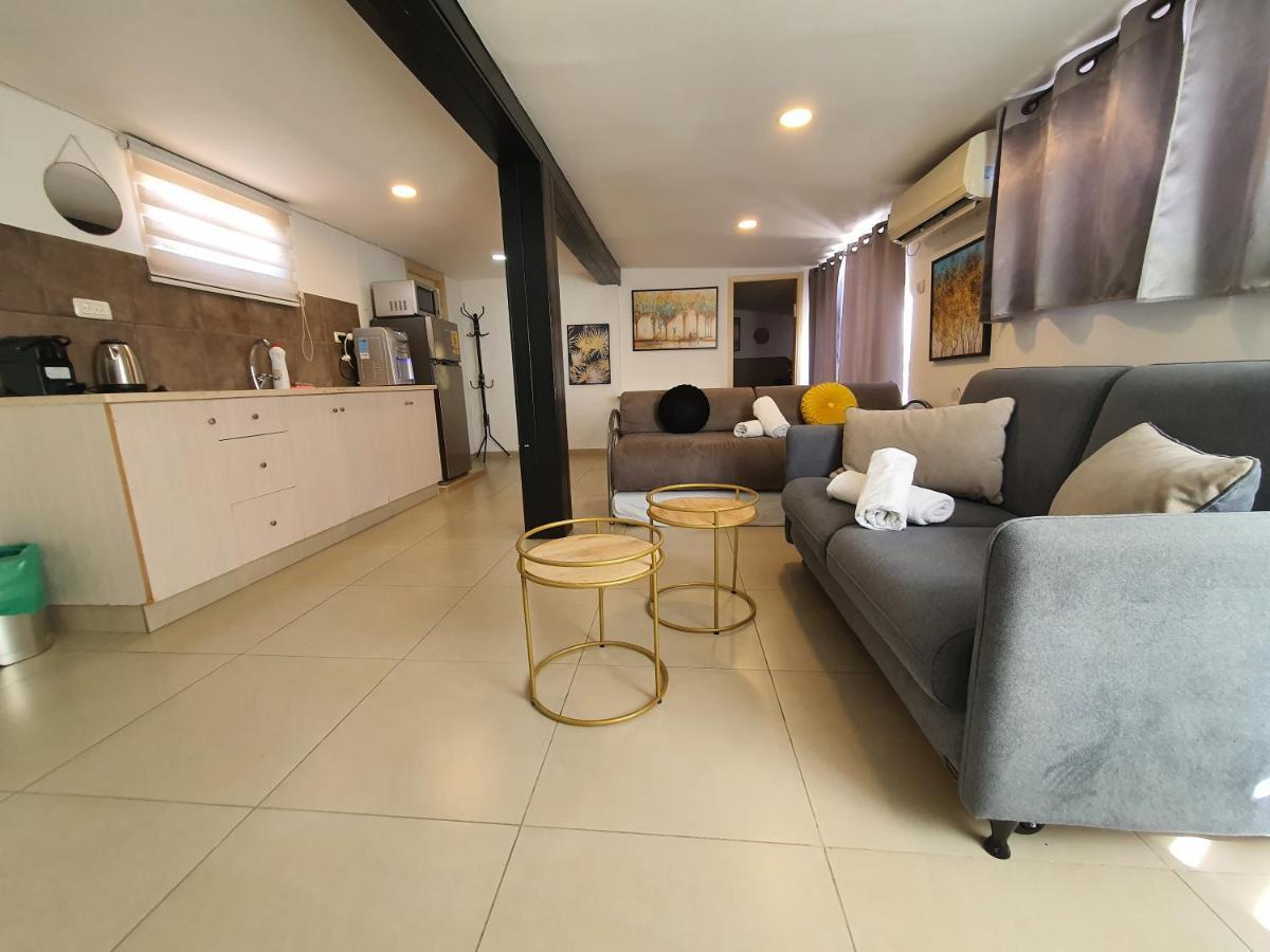אילת Barak Royal Suites 20 Sea View - ג'קוזי בחצר ומרפסות עם נוף לים מראה חיצוני תמונה